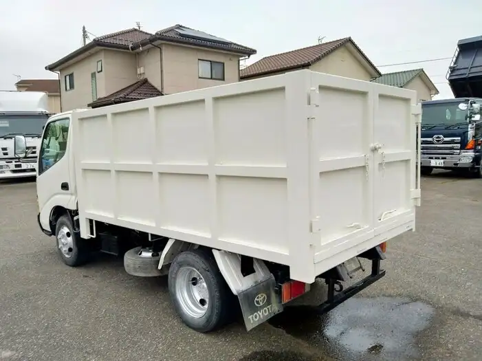 トヨタ ダイナ 小型 ダンプ 土砂禁 PB-XZU351Dの中古トラック画像3