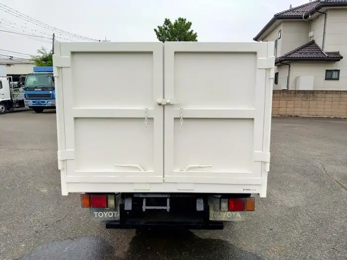 トヨタ ダイナ 小型 ダンプ 土砂禁 PB-XZU351Dの中古トラック画像5