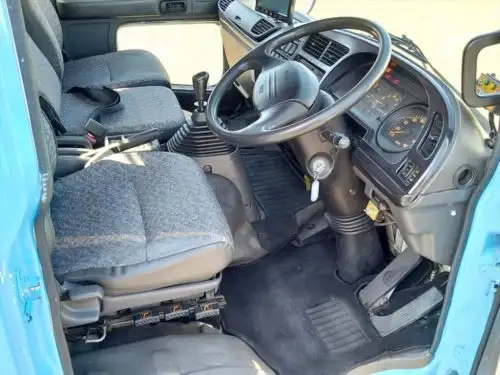 いすゞ フォワード 中型/増トン パッカー車 プレス式 ベッドの中古トラック画像10