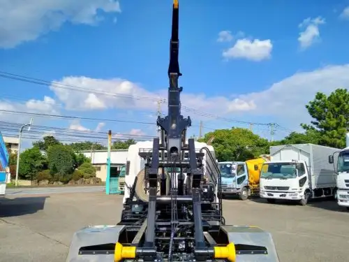 いすゞ フォワード 中型/増トン アームロール ツインホイスト TKG-FRR90S2の中古トラック画像5