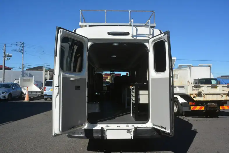 トヨタ コースター 小型 バス マイクロバス 2PG-XZB70Vの中古トラック画像15