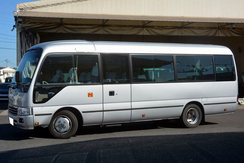 トヨタ コースター 小型 バス マイクロバス PDG-XZB50｜画像1