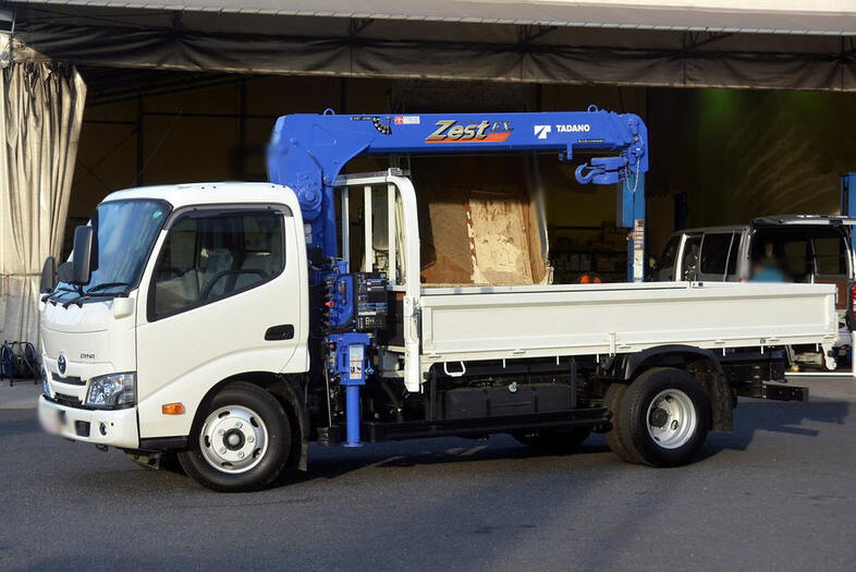 トヨタ ダイナ 小型 クレーン付 標準ロング 2RG-XZU650