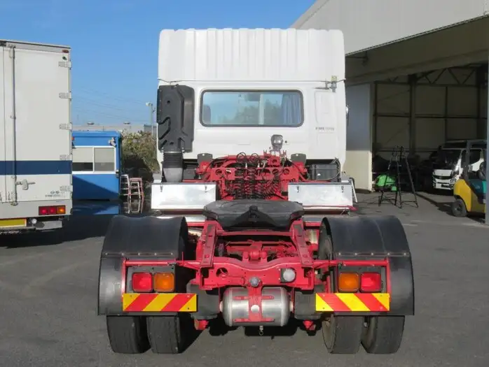 日産UD クオン 大型 トラクター ハイルーフ 1デフの中古トラック画像4