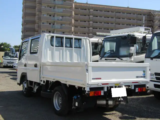 三菱 キャンター 小型 平ボディ Wキャブ 2RG-FBA20の中古トラック画像4