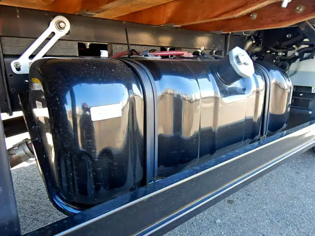 いすゞ エルフ 小型 平ボディ TPG-NMR85R H27の中古トラック画像12