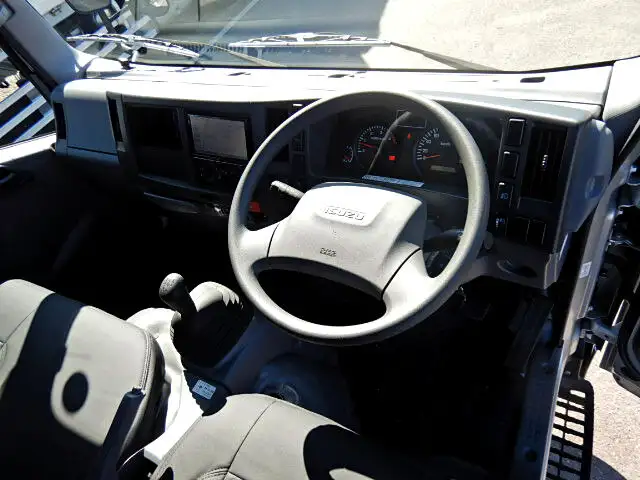 いすゞ エルフ 小型 平ボディ TPG-NMR85R H27の中古トラック画像9