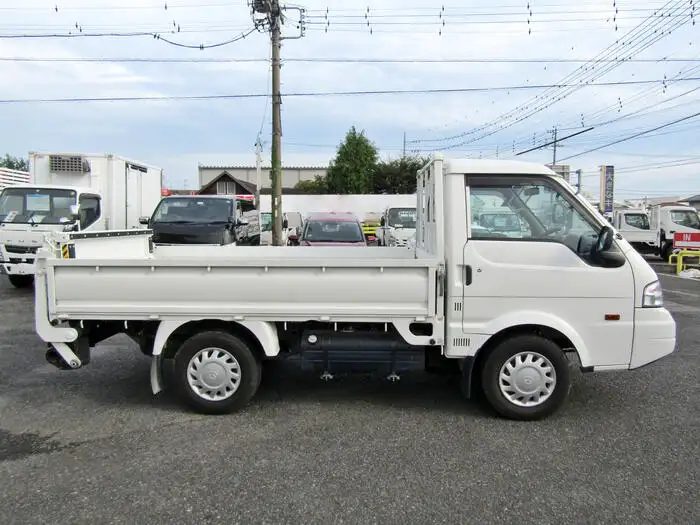 マツダ ボンゴ 小型 平ボディ パワーゲート 床鉄板の中古トラック画像2