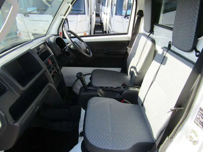 日産 クリッパー  平ボディ 幌 EBD-DR16Tの中古トラック画像10