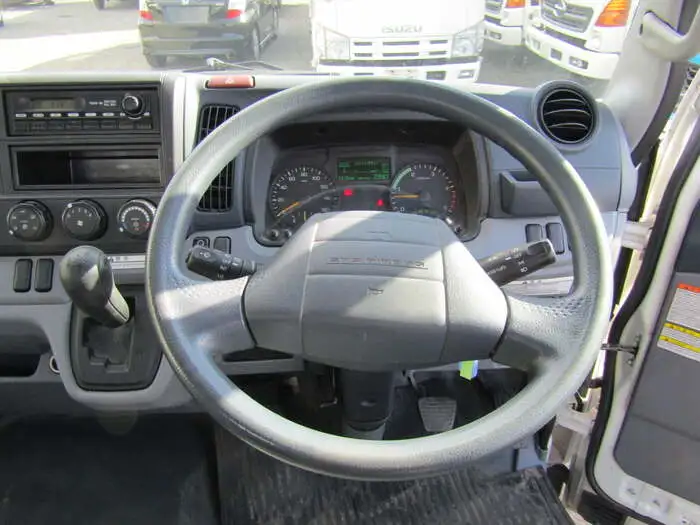 三菱 キャンター 小型 平ボディ TKG-FEC90 H26の中古トラック画像11