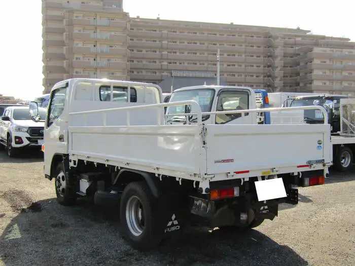 三菱 キャンター 小型 平ボディ TKG-FBA20 H28の中古トラック画像2