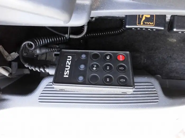いすゞ ギガ 大型 ウイング ハイルーフ ジョルダーの中古トラック画像12