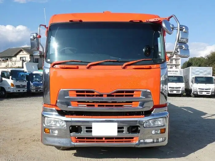日産UD クオン 大型 クレーン付 4段 ラジコンの中古トラック画像3