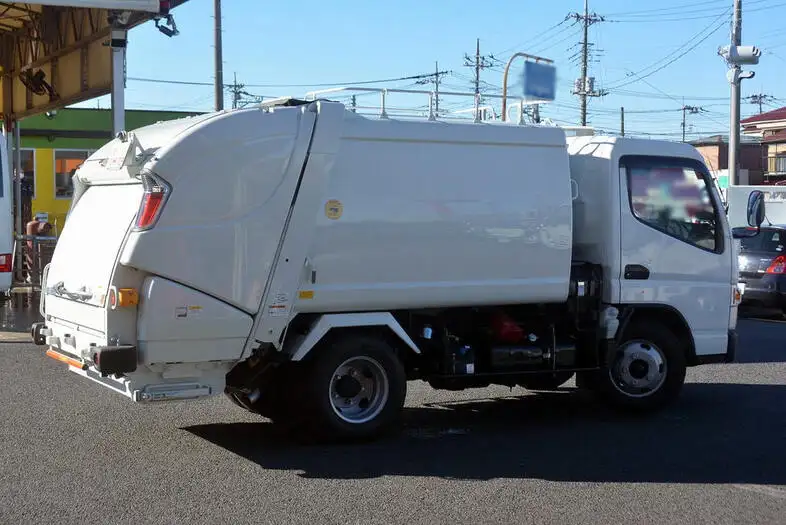 三菱 キャンター 小型 パッカー車 プレス式 2PG-FEAV0の中古トラック画像3