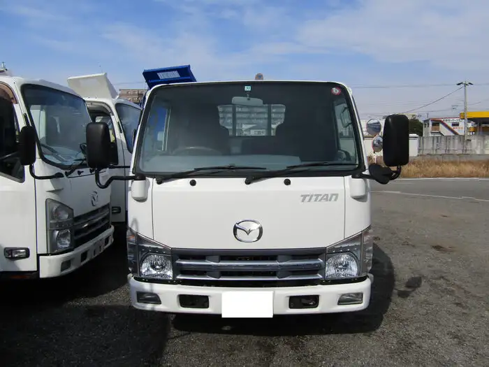 マツダ タイタン 小型 平ボディ BKG-LJR85A H22の中古トラック画像2
