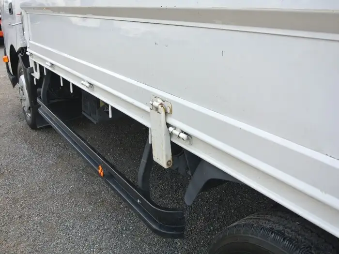 トヨタ ダイナ 小型 平ボディ TKG-XZU710 H27の中古トラック画像5