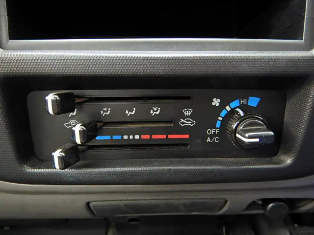 トヨタ ライトエース 小型 タンク車 ローリー GK-KM70の中古トラック画像16
