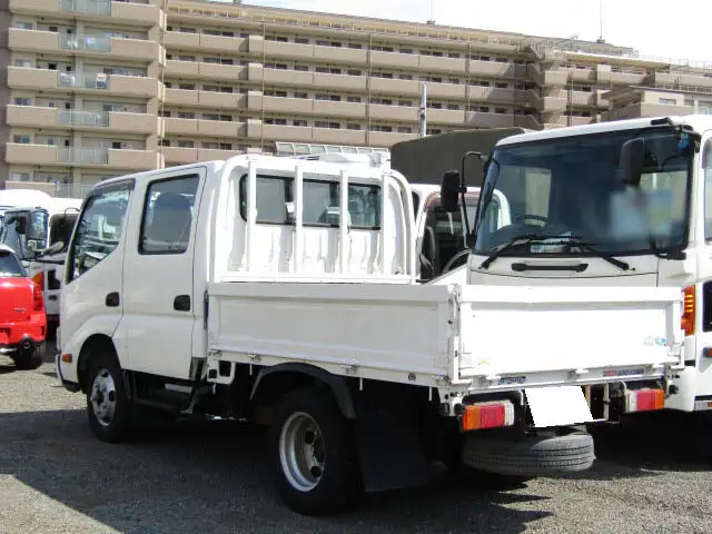 日野 デュトロ 小型 平ボディ Wキャブ SKG-XZU605Mの中古トラック画像4