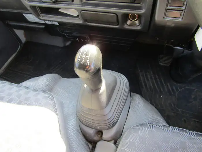 日産 アトラス 小型 平ボディ Wキャブ KR-AHR69の中古トラック画像13