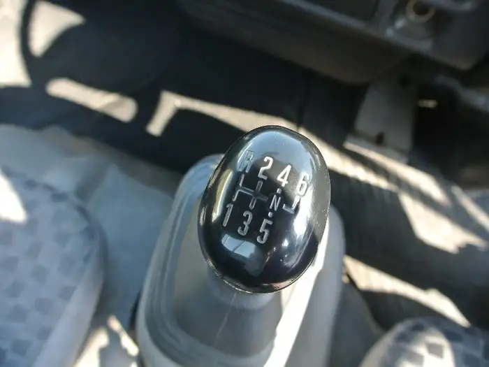日産 アトラス 小型 クレーン付 床鉄板 3段の中古トラック画像11