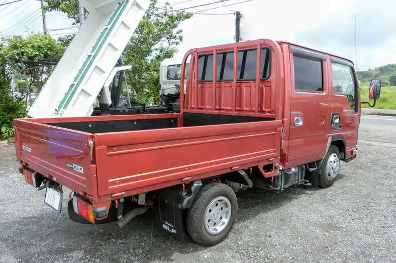 いすゞ エルフ 小型 平ボディ Wキャブ TRG-NHR85Aの中古トラック画像2
