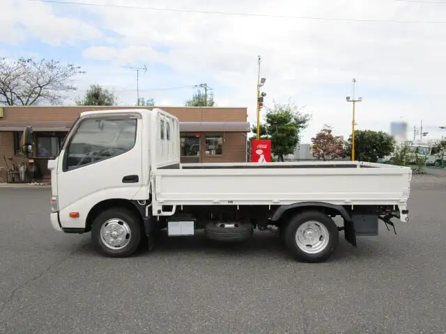 日野 デュトロ 小型 平ボディ TKG-XZC605M H27の中古トラック画像2