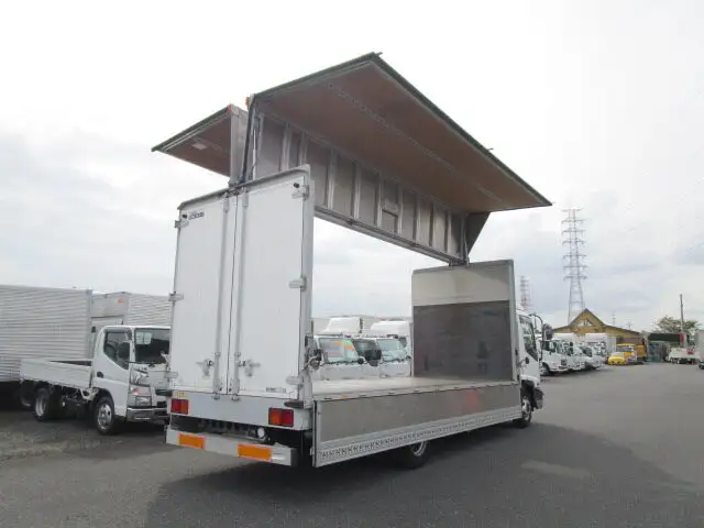 いすゞ フォワード 中型/増トン ウイング 床鉄板 ADG-FRR90J3Sの中古トラック画像2