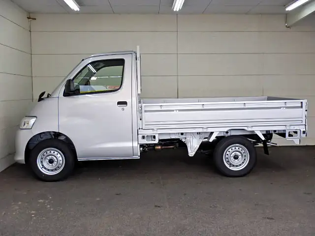 トヨタ タウンエース 小型 平ボディ 床鉄板 5BF-S403Uの中古トラック画像2