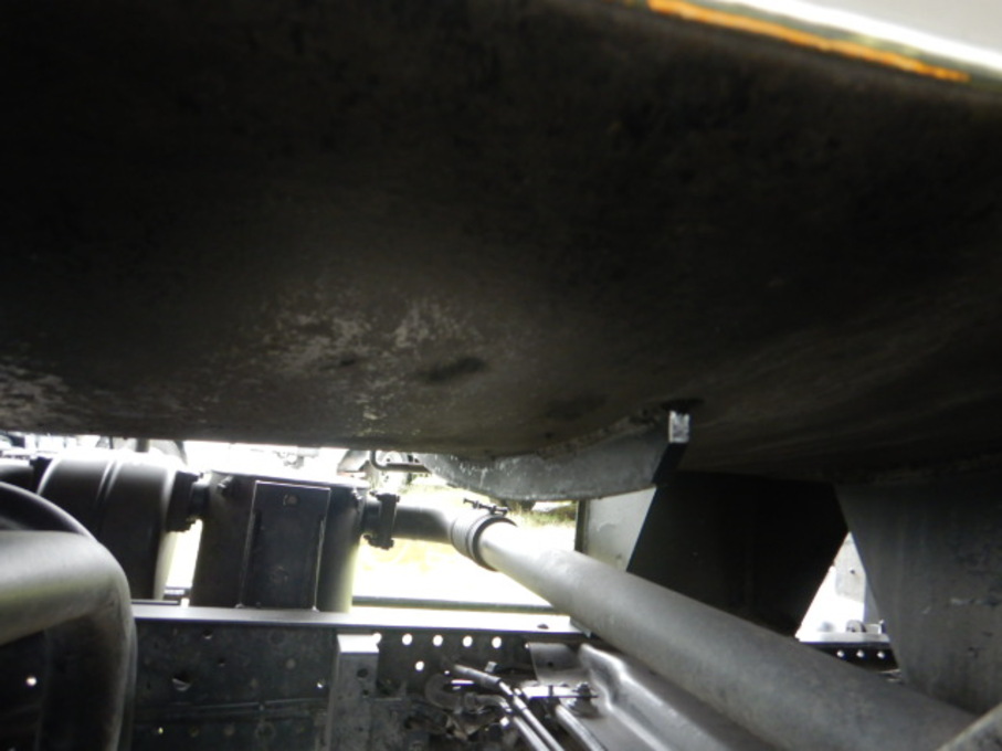 いすゞ エルフ 小型 タンク車 バキューム BDG-NMR85N｜画像18