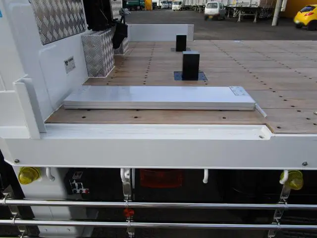 三菱 ファイター 中型/増トン 車両重機運搬 ウインチ ベッドの中古トラック画像7