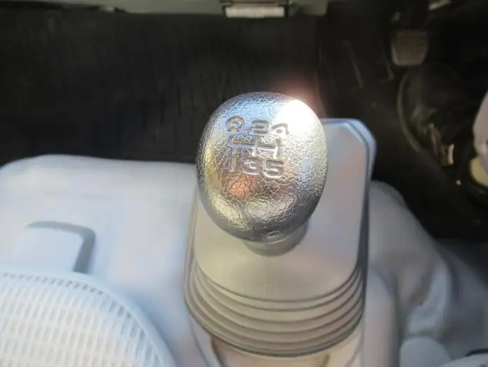 トヨタ ダイナ 小型 冷凍冷蔵 中温 床ステンの中古トラック画像像17