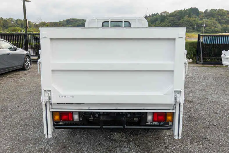 いすゞ エルフ 小型 平ボディ パワーゲート TRG-NKR85Aの中古トラック画像3