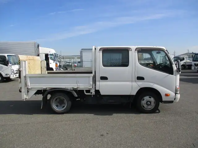 日野 デュトロ 小型 平ボディ Wキャブ パワーゲートの中古トラック画像3
