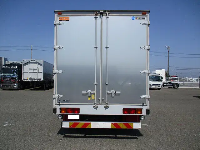 日野 レンジャー 中型/増トン ウイング エアサス ベッドの中古トラック画像4