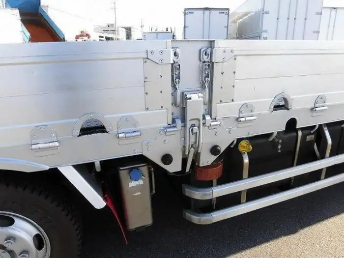 日産UD クオン 大型 平ボディ 床鉄板 アルミブロックの中古トラック画像14