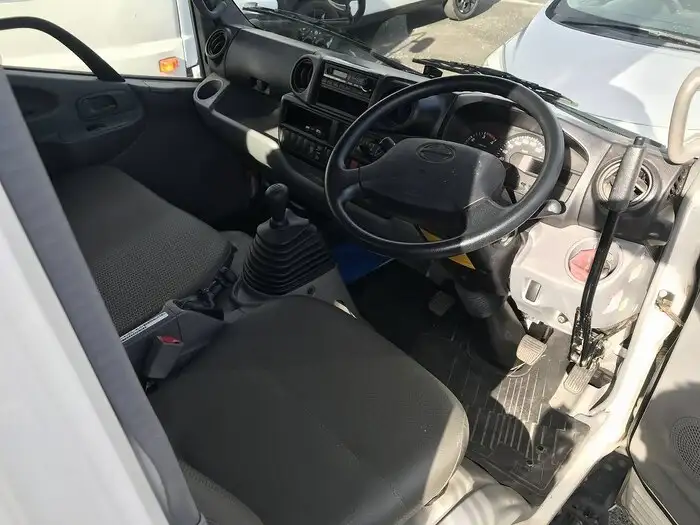 日野 デュトロ 小型 高所・建柱車 高所作業車 TKG-XZU600Eの中古トラック画像18