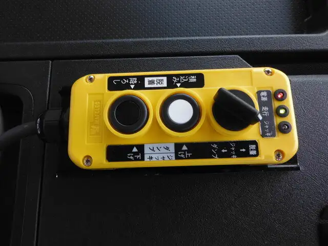 三菱 スーパーグレート 大型 アームロール ハイルーフ ツインホイストの中古トラック画像9