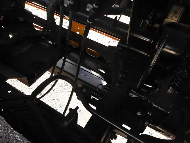 いすゞ フォワード 中型/増トン パッカー車 プレス式 ベッドの中古トラック画像16