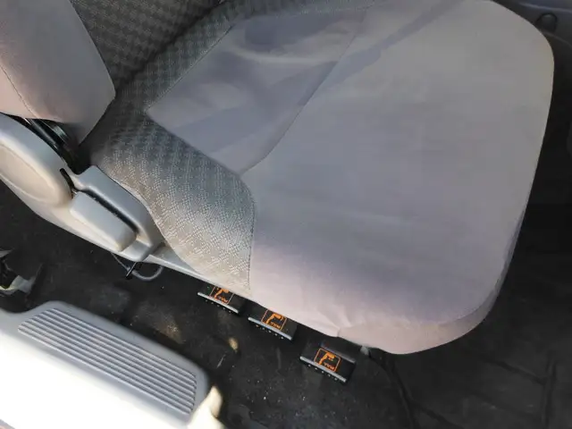 いすゞ フォワード 中型/増トン ウイング ベッド 2RG-FRR90S2の中古トラック画像11