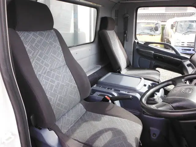 日野 レンジャー 中型/増トン ウイング パワーゲート エアサスの中古トラック画像11