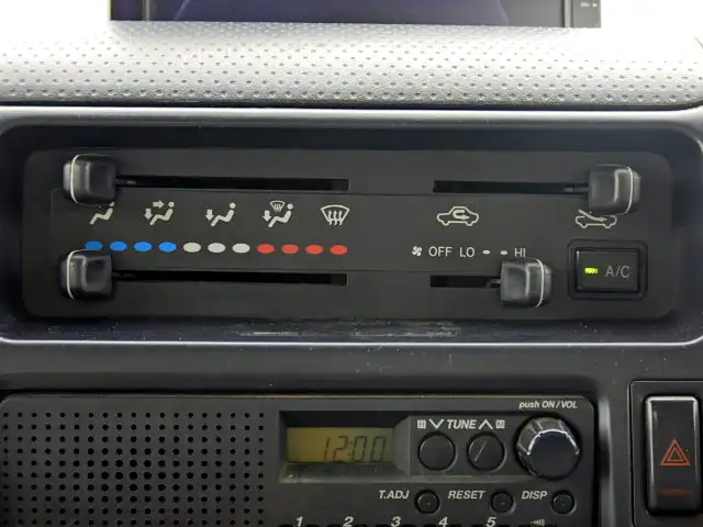トヨタ トヨエース 小型 アルミバン シャッター式 ABF-TRY230の中古トラック画像14