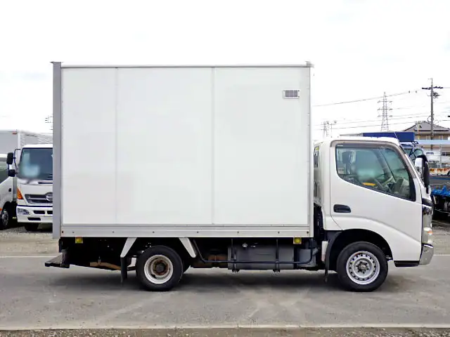 トヨタ トヨエース 小型 アルミバン シャッター式 ABF-TRY230の中古トラック画像2