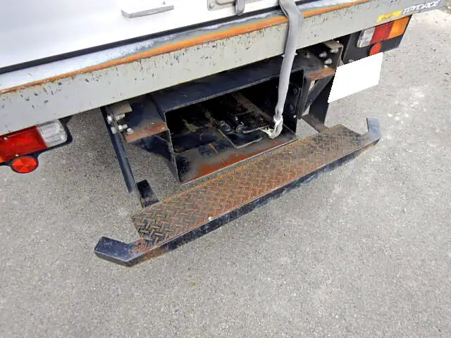 トヨタ トヨエース 小型 アルミバン シャッター式 ABF-TRY230の中古トラック画像10