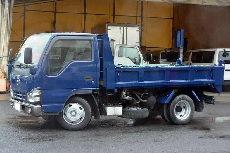 日産 アトラス 小型 ダンプ ローダー コボレーン の中古トラック【車両No.160778】