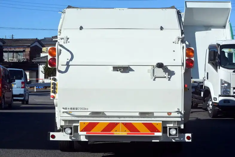 日野 レンジャー 中型/増トン パッカー車 巻き込み式 2KG-FC2ABAの中古トラック画像4