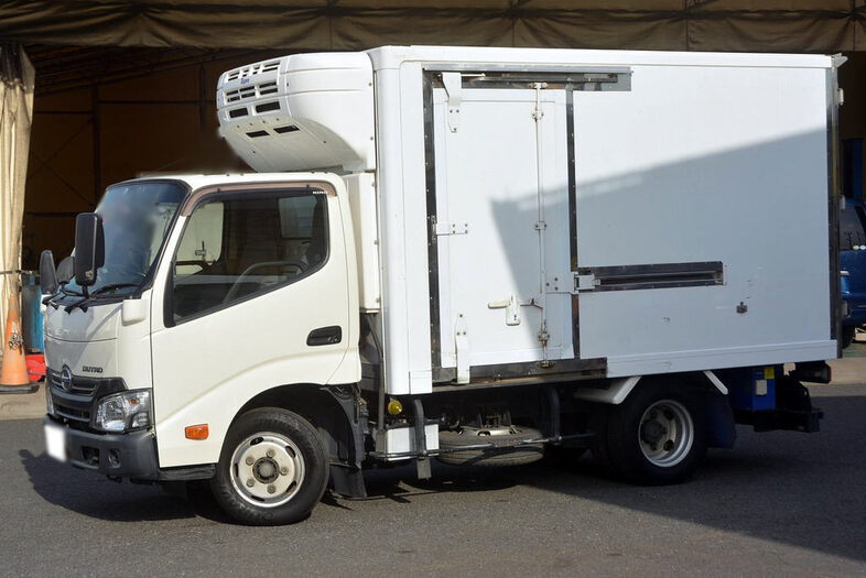 日野 デュトロ 小型 冷凍冷蔵 10尺 TKG-XZC605M