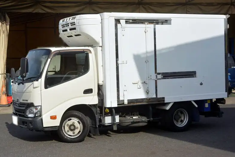 日野 デュトロ 小型 冷凍冷蔵 低温 スタンバイ の中古トラック【車両No.118134】