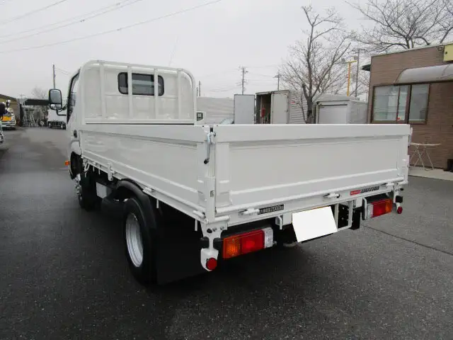 日野 デュトロ 小型 平ボディ 2RG-XZU605M R3の中古トラック画像2