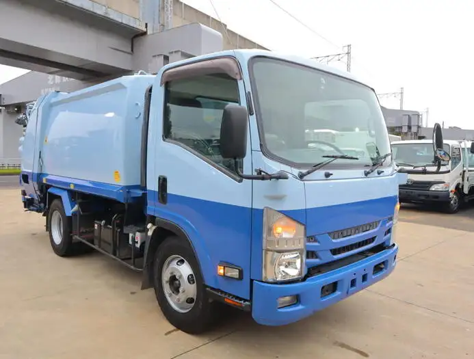いすゞ エルフ 小型 パッカー車 プレス式 TKG-NPR85YNの中古トラック画像2