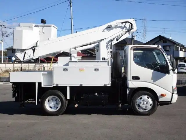 日野 デュトロ 小型 高所・建柱車 高所作業車 TKG-XZU600の中古トラック画像3